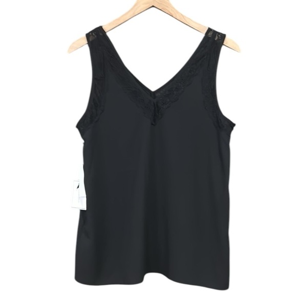 1. State Lace Inset  V-Neck Camisole Rich Black Size Medium NWT - Picture 9 of 12